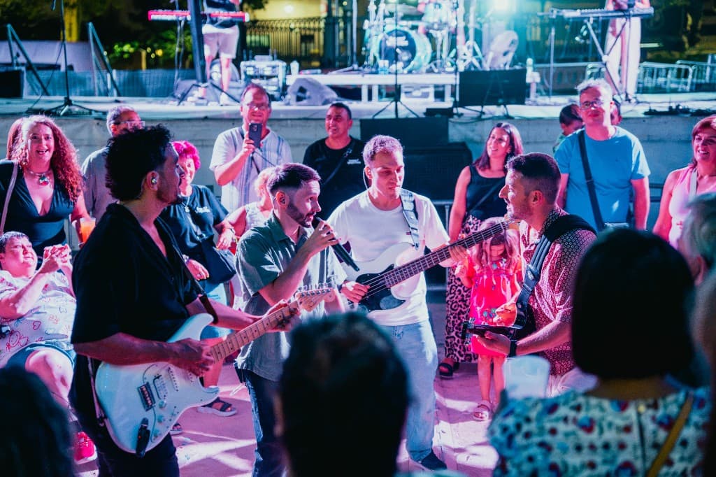 Indies y Vaqueros en directo ante el público